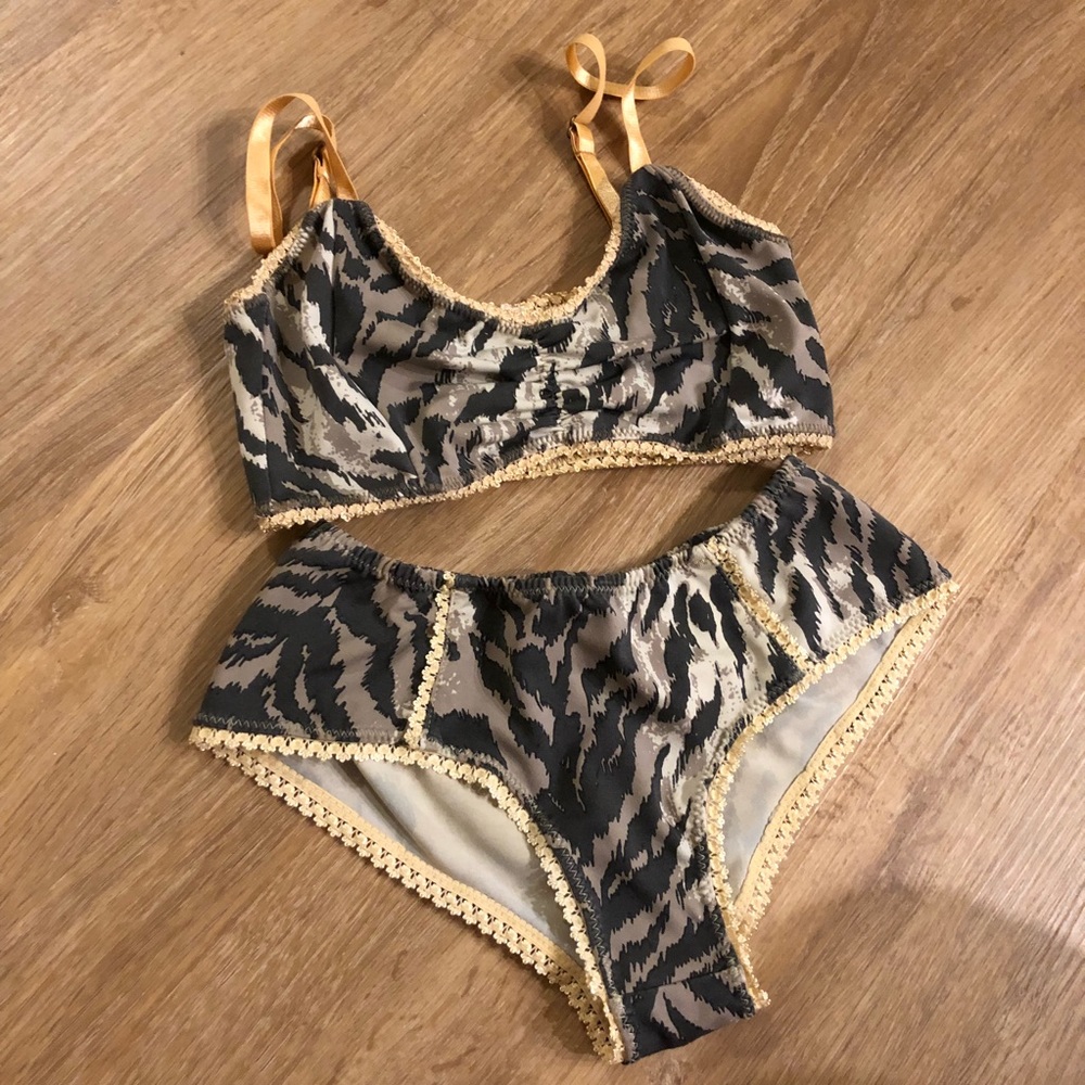 Spell Gypsy Leopard bikini set free people bra